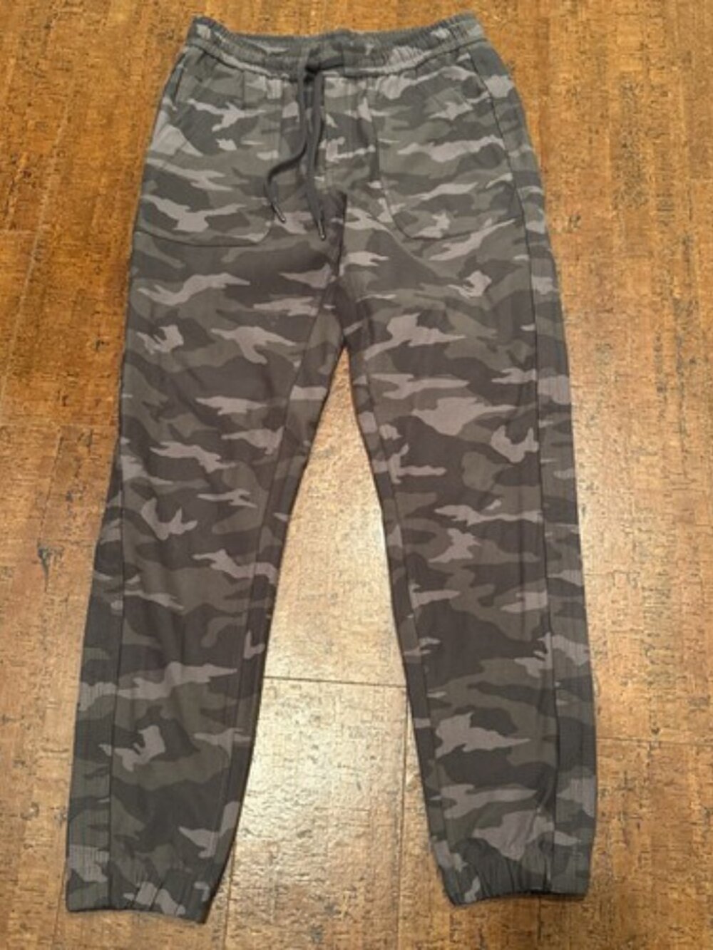 Athleta Women’s 2 Camo Farallon Jogger Army Camo Pants